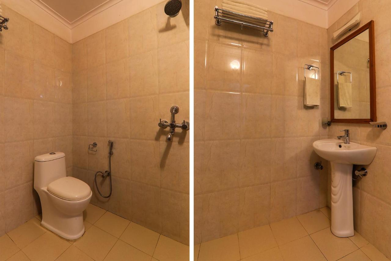 Fabhotel East View Варанаси Екстериор снимка