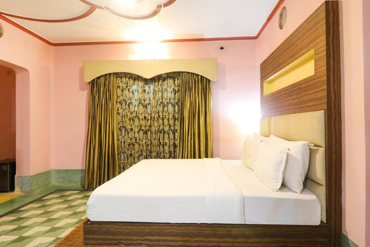Fabhotel East View Варанаси Екстериор снимка