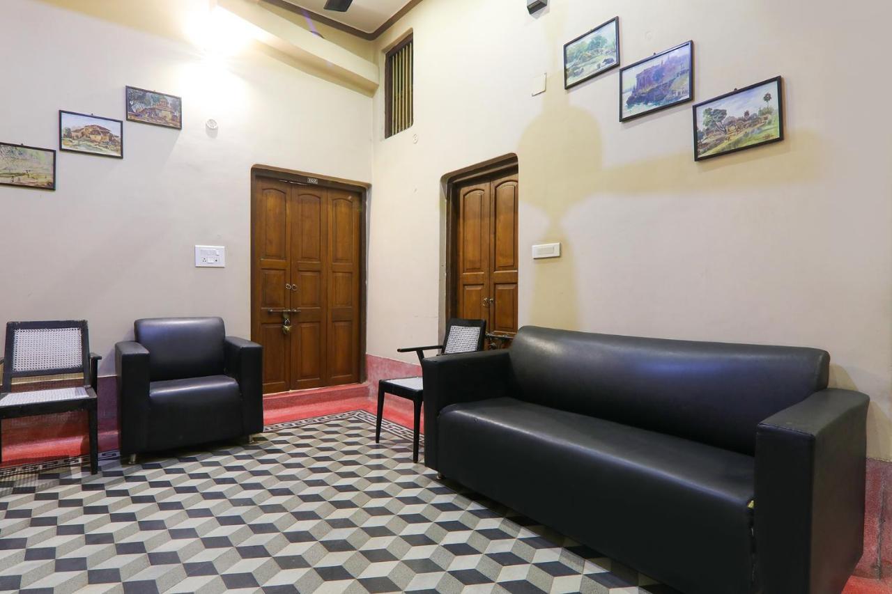Fabhotel East View Варанаси Екстериор снимка